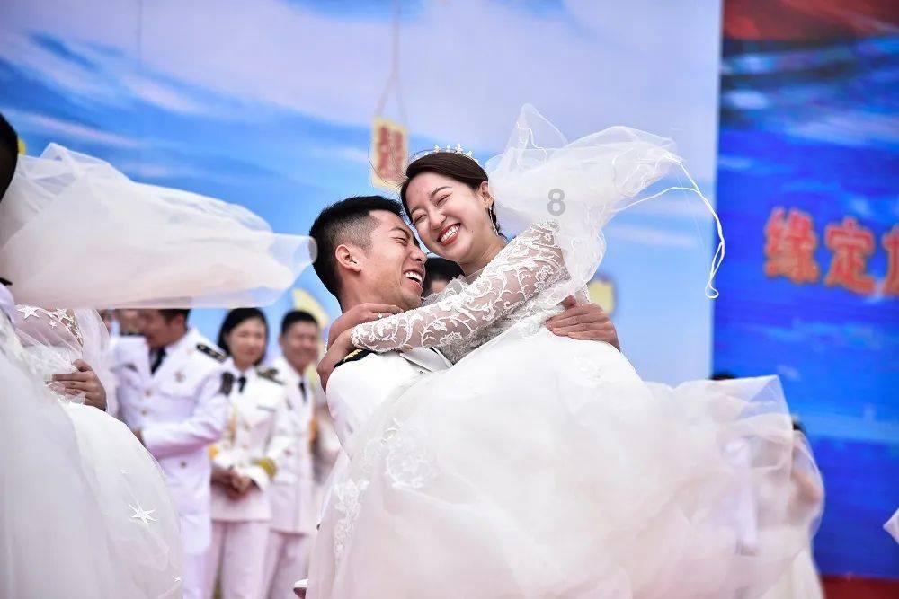 吴金城当选上海浦东新区区长